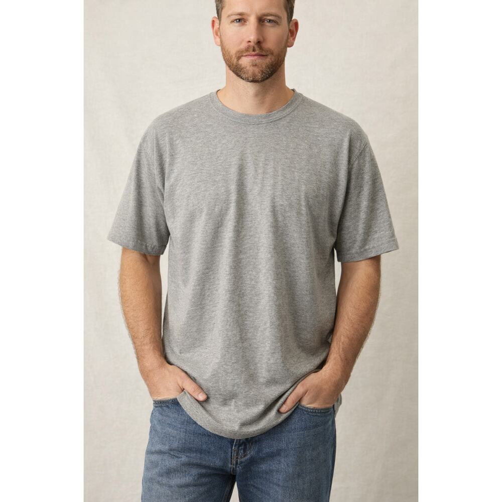 Men’s L.L.Bean Gray Crew Neck T-Shirt – Size XL – Soft Stretch Casual Tee